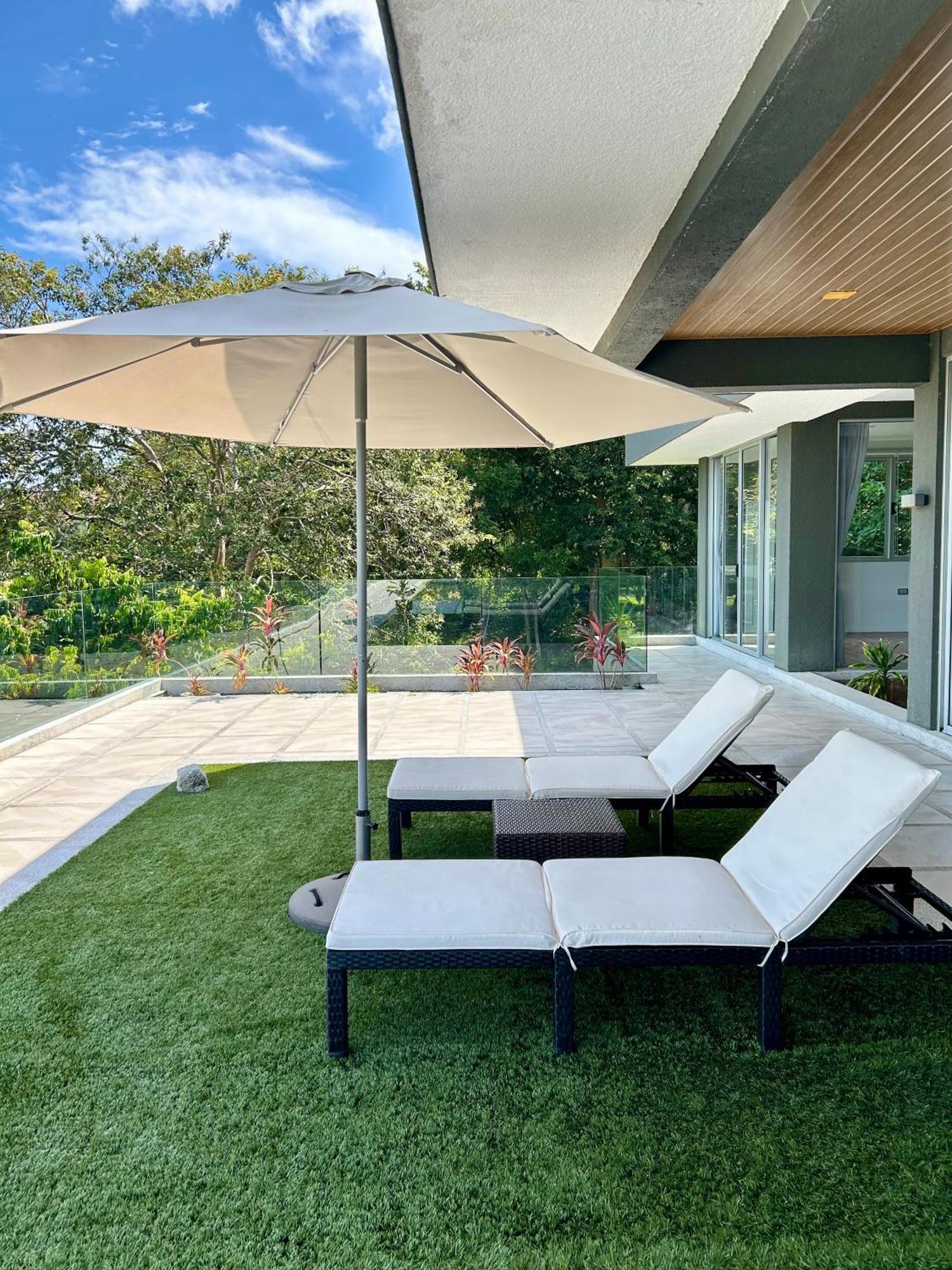 Aroha Seaview Villa - Private Pool - Pantai Cenang  Luaran gambar